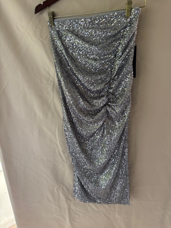 Wildfox Dresses & Skirts - Wildfox Silver Sequined Ruched Midi Skirt